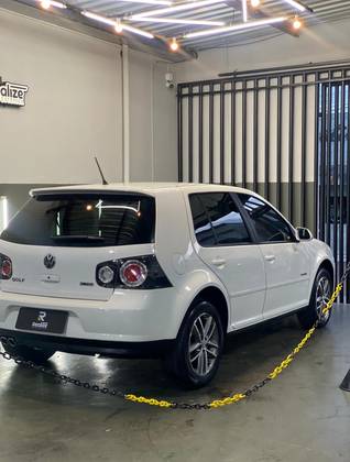 VOLKSWAGEN GOLF 1.6 MI SPORTLINE LIMITED EDITION 8V FLEX 4P MANUAL VOLKSWAGEN GOLF 1.6 MI SPORTLINE LIMITED EDITION 8V FLEX 4P MANUAL